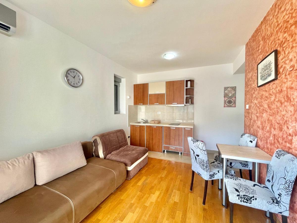 Comfort Apartments Aleksic Μπούντβα Εξωτερικό φωτογραφία